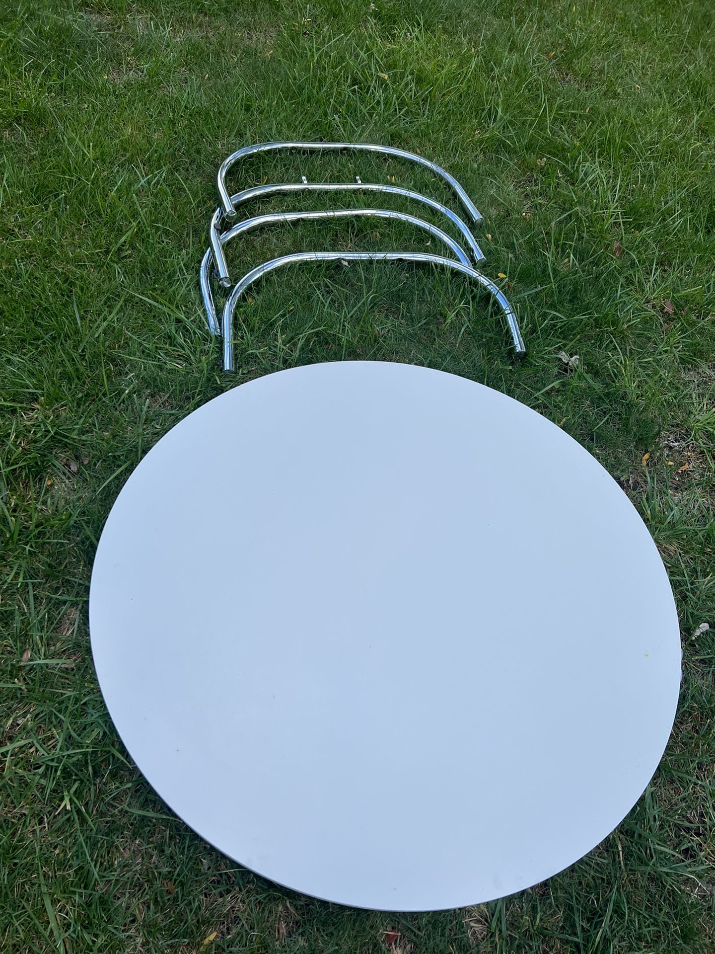 KITCHEN DINING TABLE