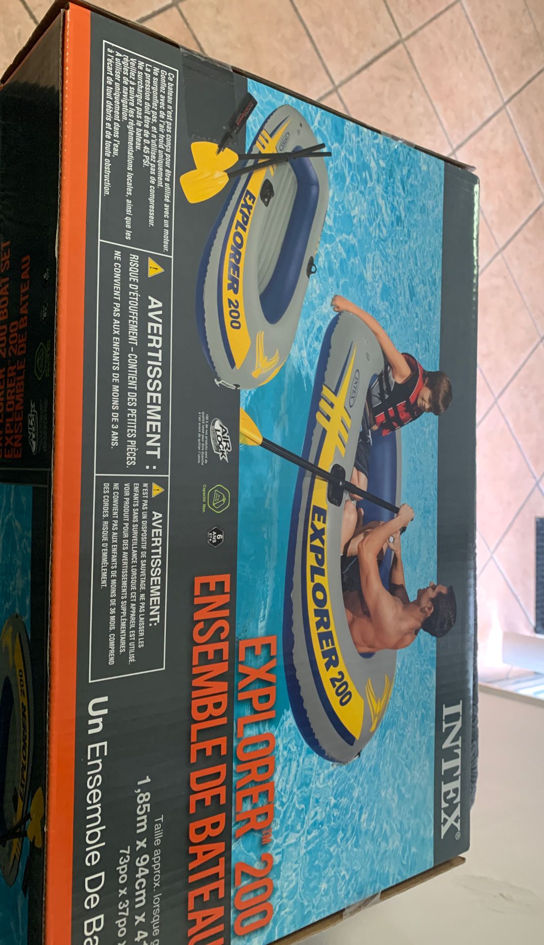Intex inflatable boat new