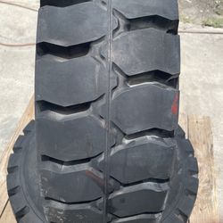 Forklift Tires 23x9-10 All-Pro HP Thumbnail