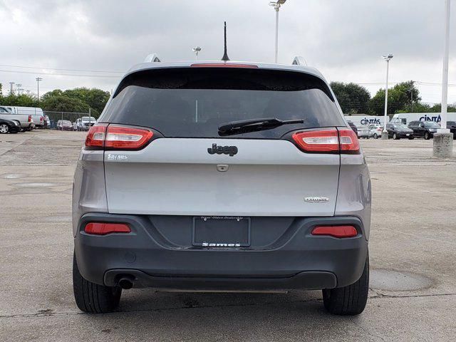 2016 Jeep Cherokee