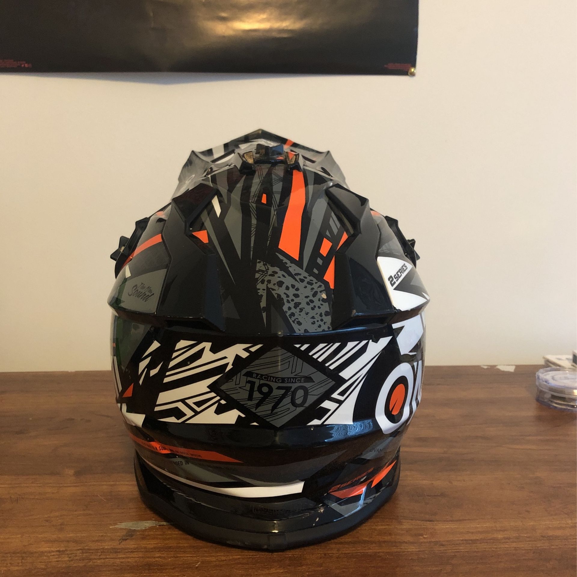 Selling My Full face Helmet. Made For Biking, Downhill, Motorcycling And Moto-Cross