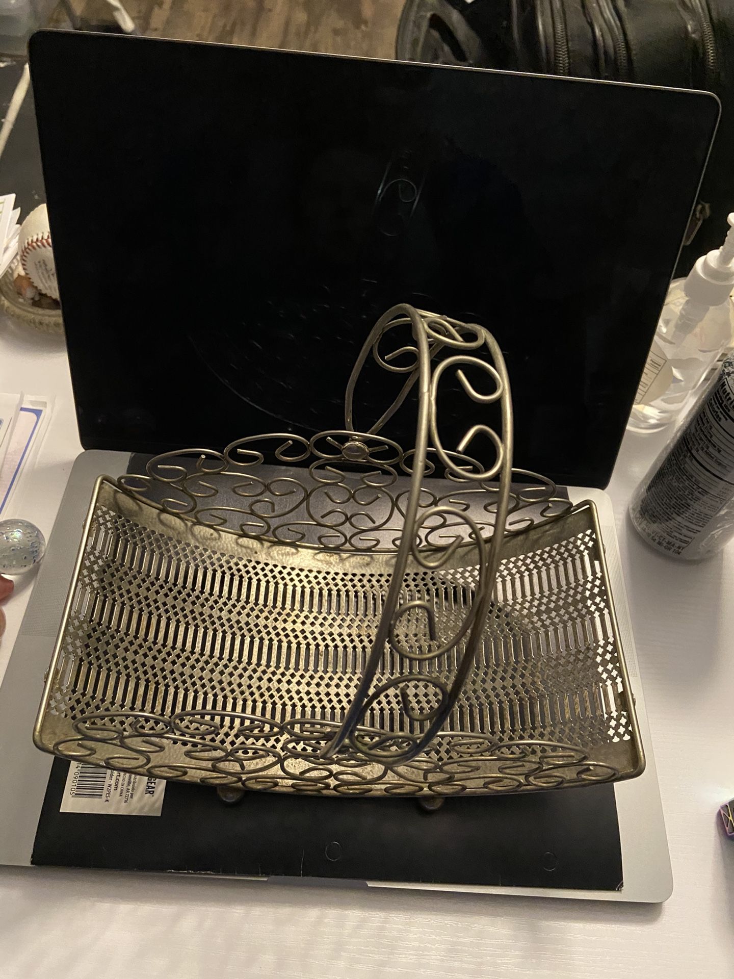 Metal basket