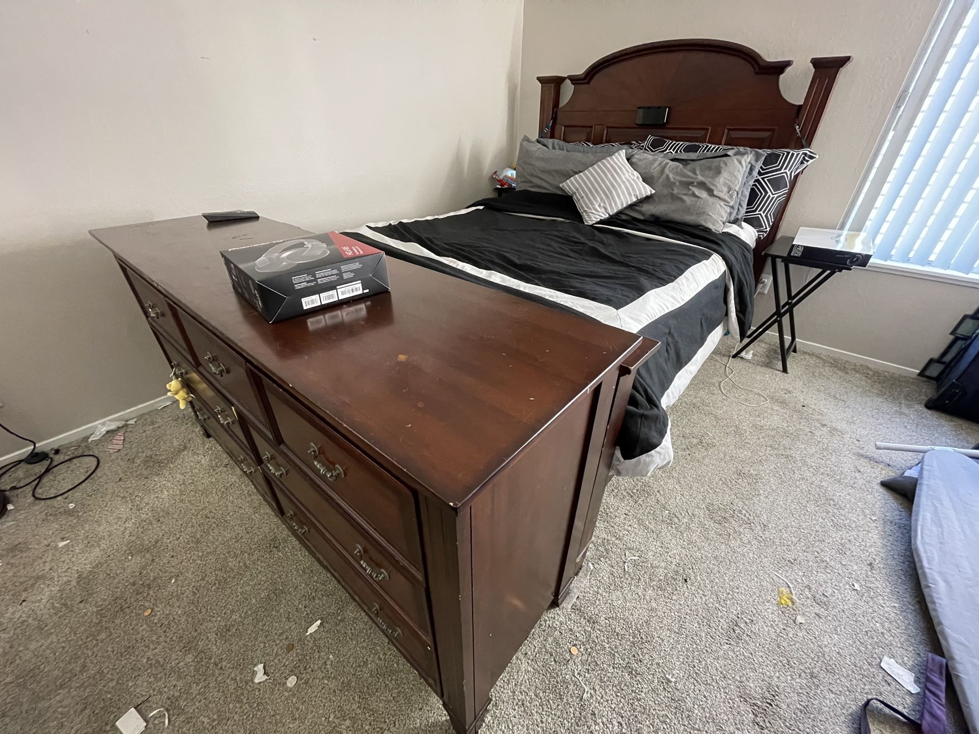Queen bed frame And dressers