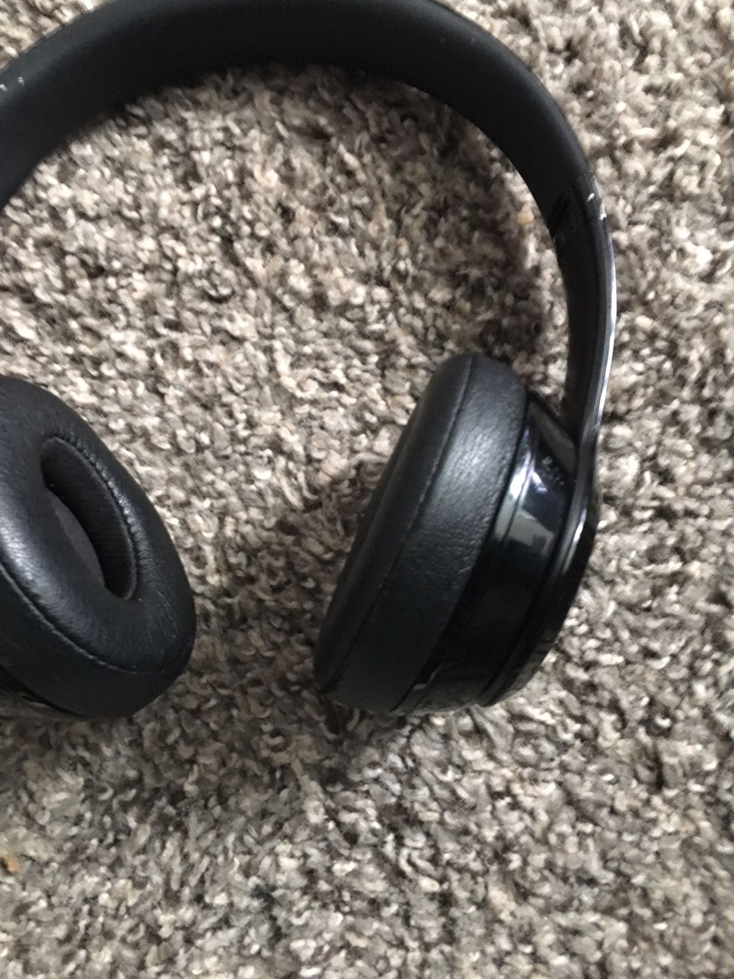 Beats Solo 3
