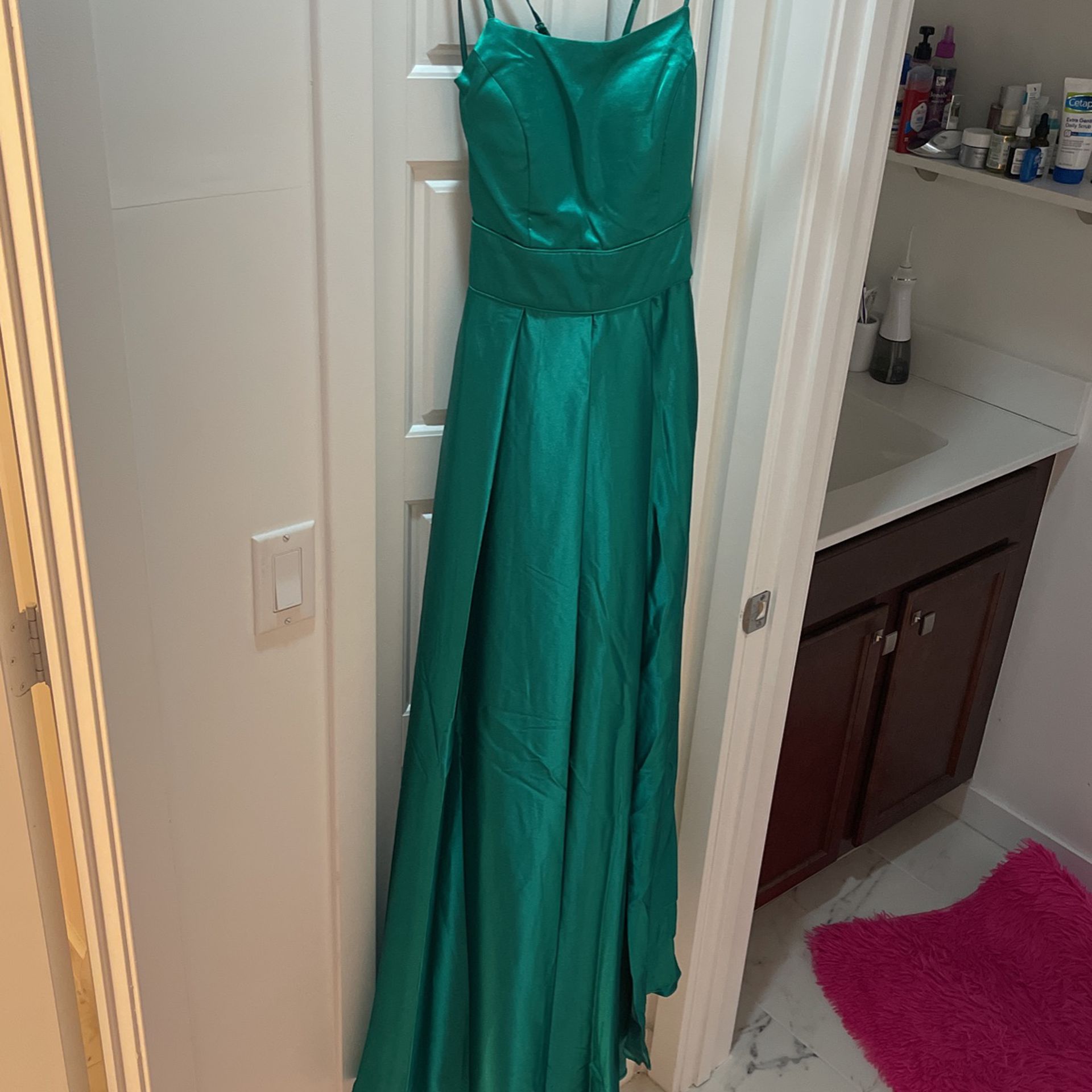 Women  Green Special Ocassion Dress Size 3