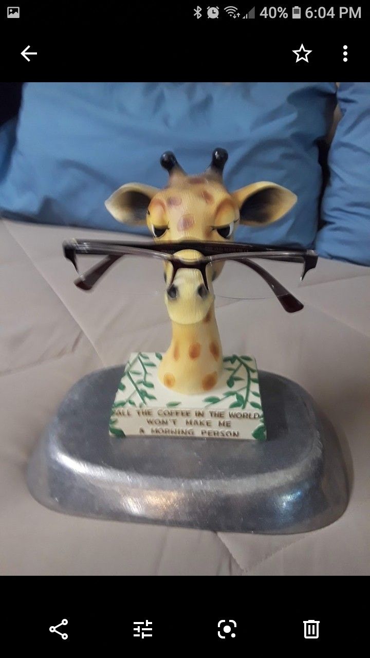 Wood eyeglasses HOLDER .giraffe
