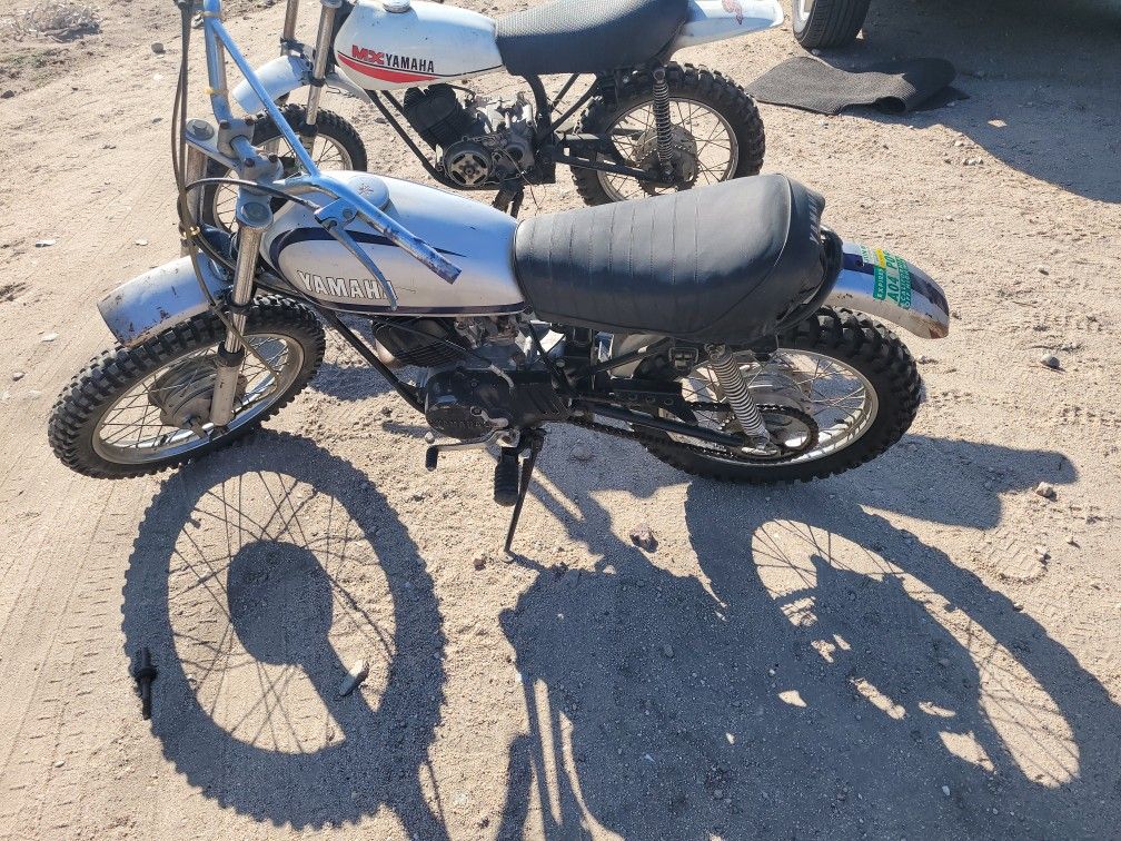 Vintage Dirtbikes Motorcycles, Honda Yamaha Suzuki Kawasaki Husqvarna Maico Bultaco Ossa Cz Penton Parts