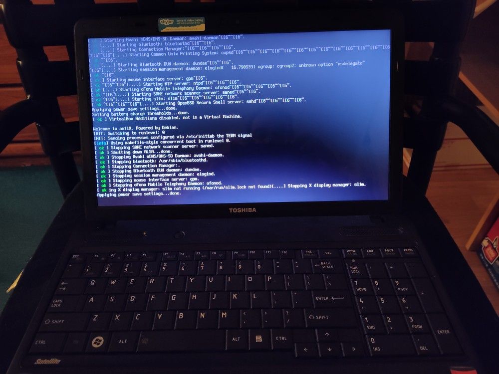 Toshiba Satellite Laptop Computer C665D-S5135 JBL Speakers Also