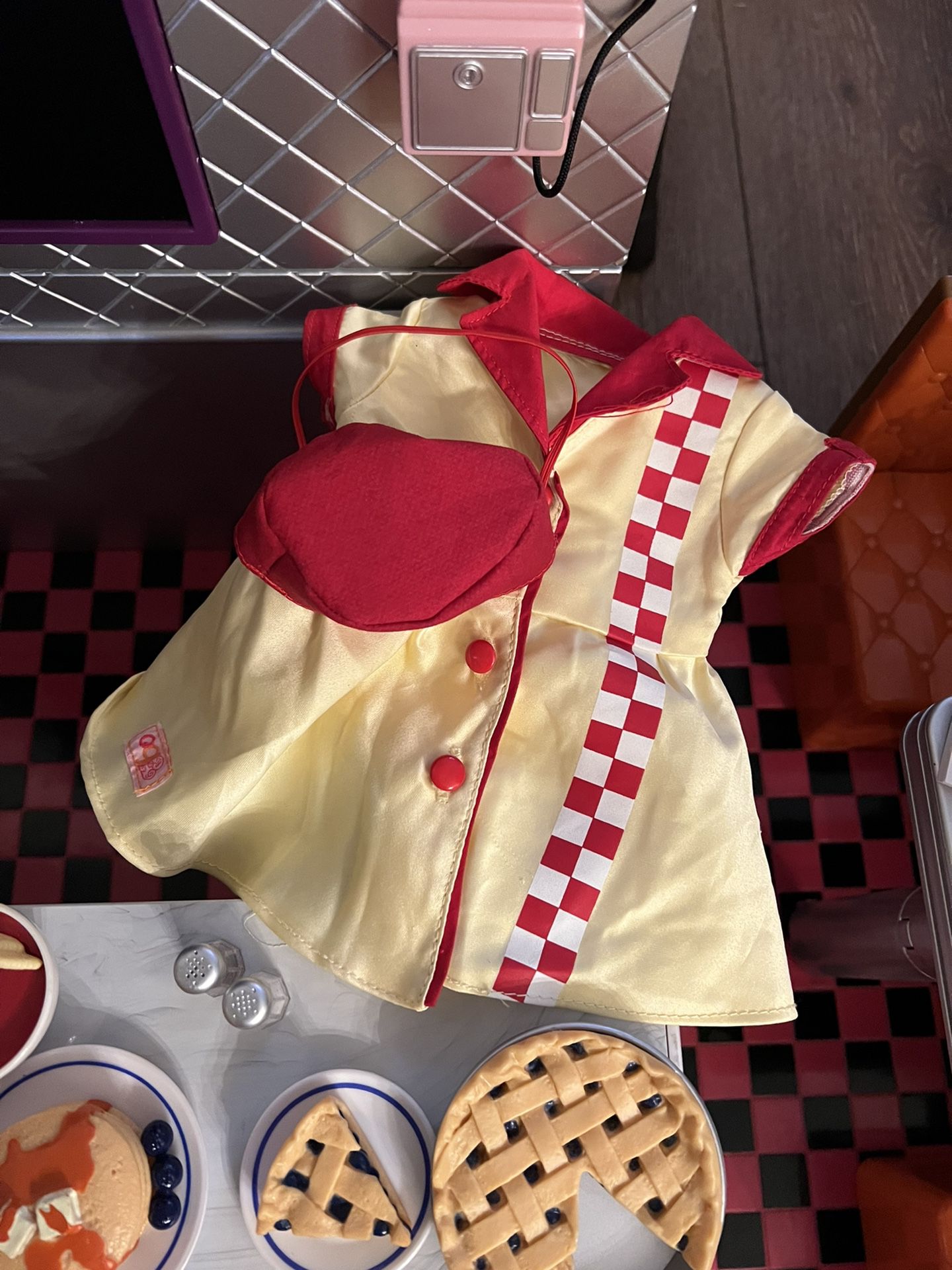 Our Generation Diner For American Girl Dolls With Coordinating Outfit