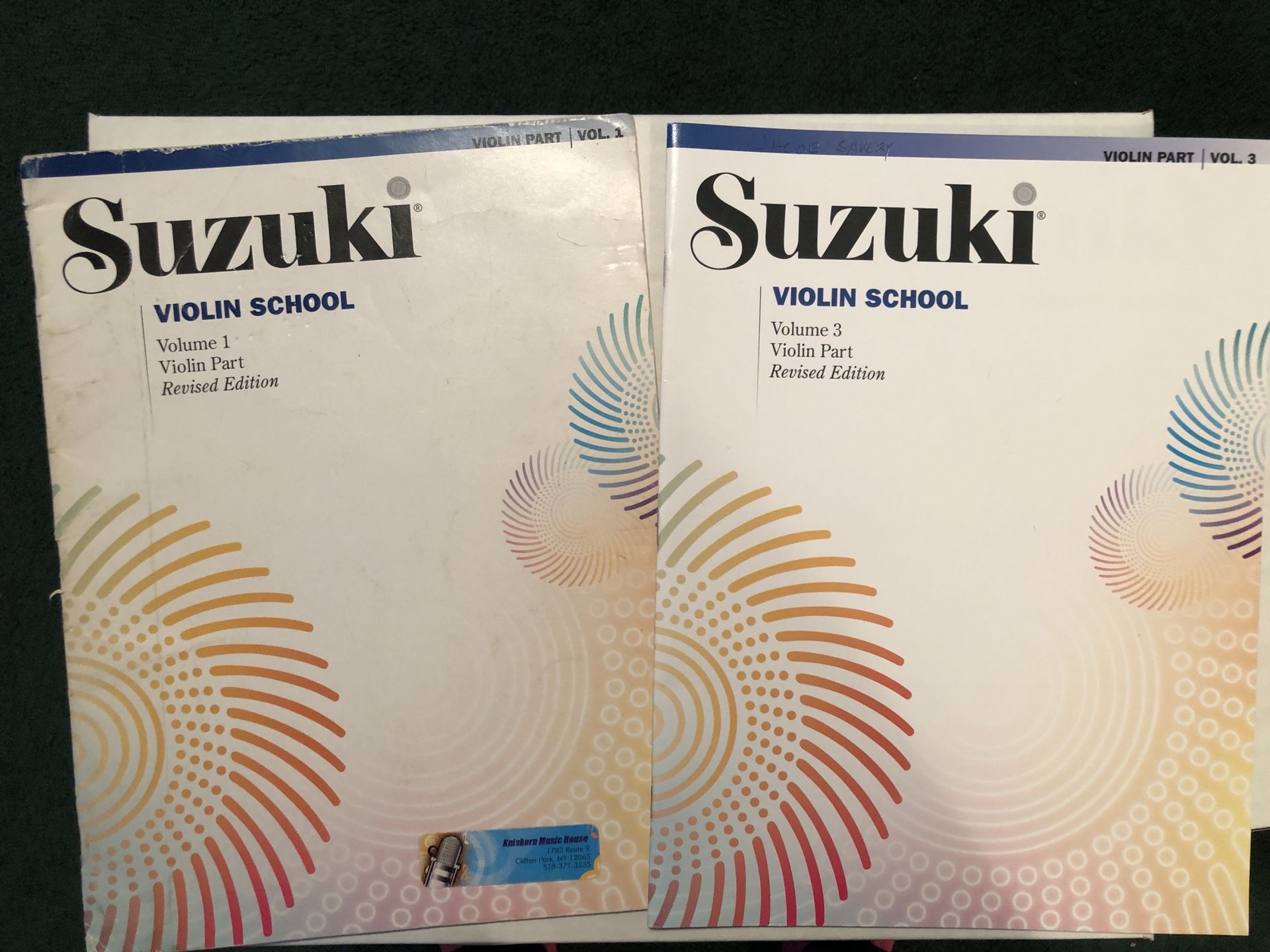 Violin books for the beginner and beyond