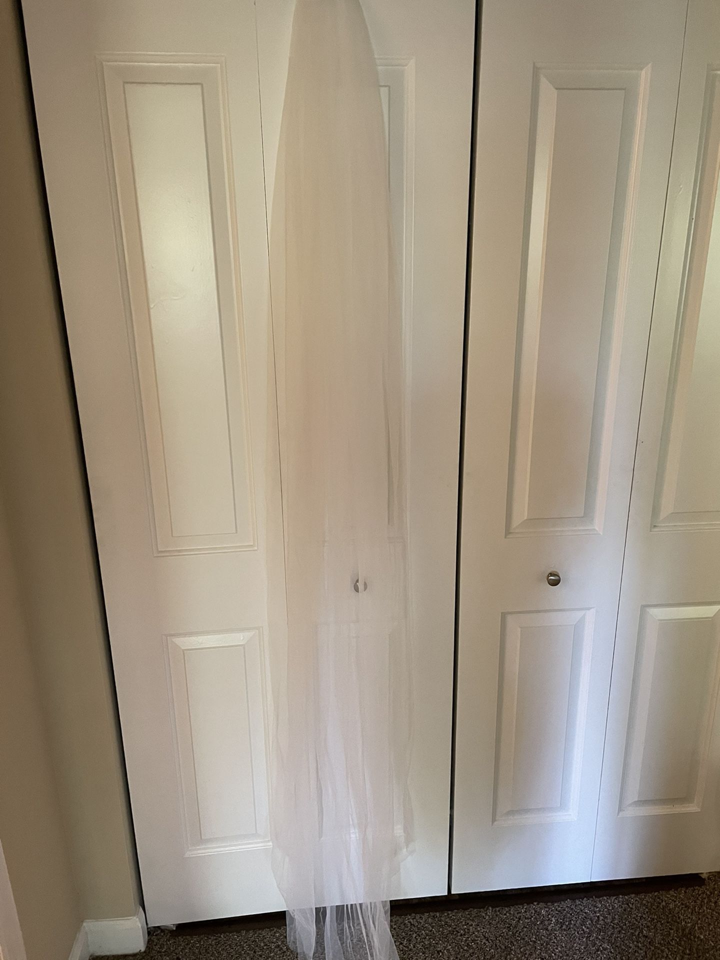 Floor Length Wedding Veil