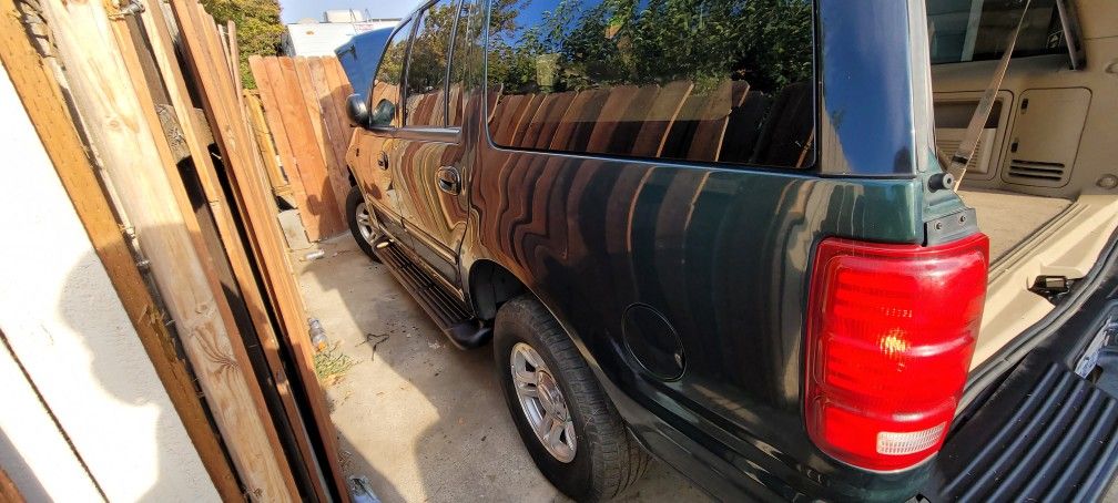 2001 Ford Expedition