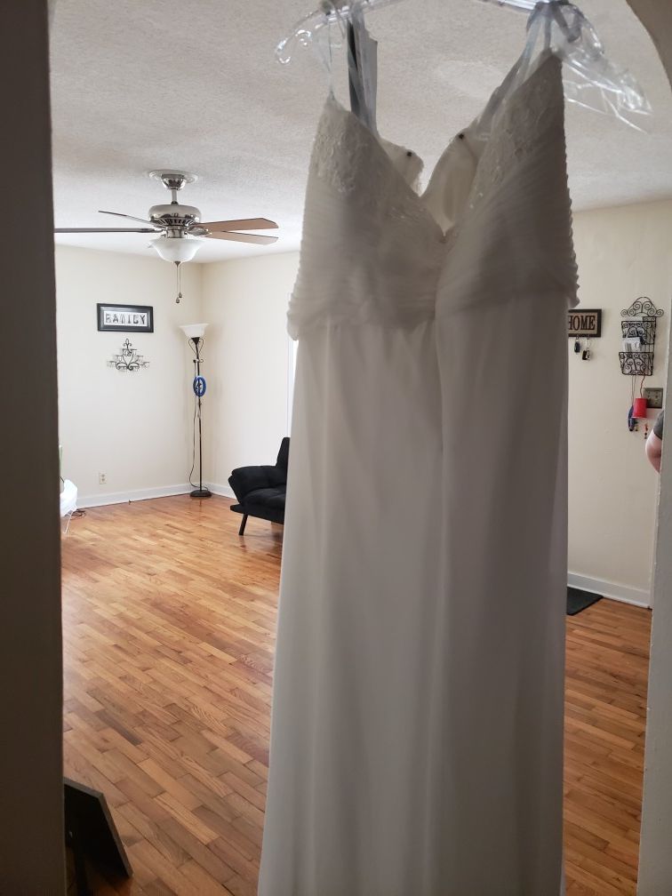 Wedding dress