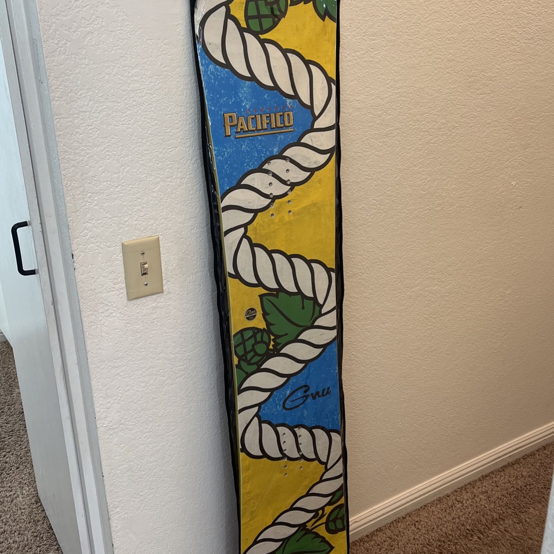 Pacifico Snowboard