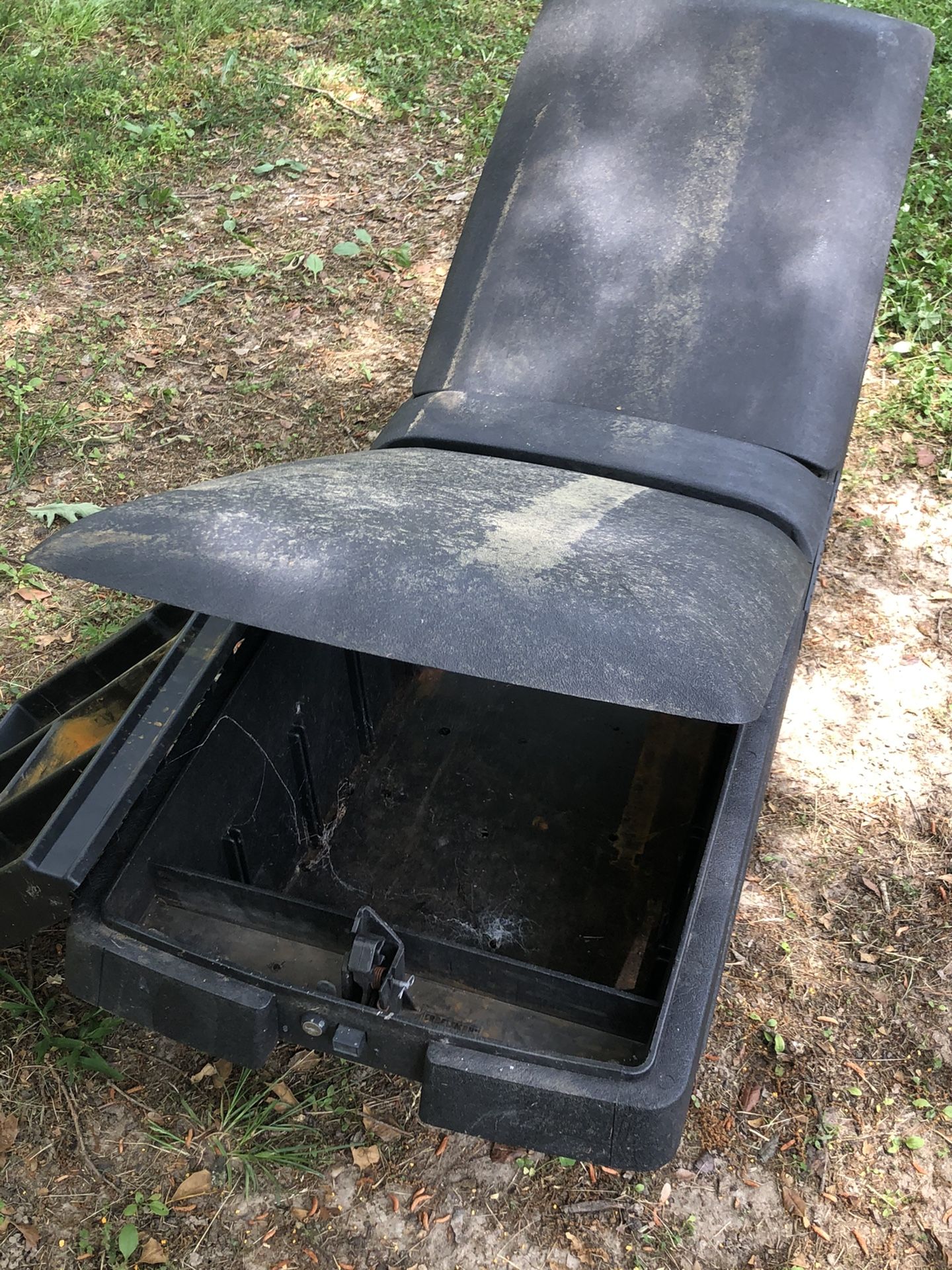 2003 Mazda B-Series Pickup CRAFTSMAN Tool Box Only