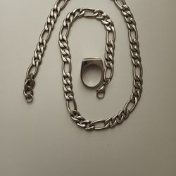Chain Necklace And Ring For Men In Stainless Steel, Ring In Gold Plated Steel  Thumbnail