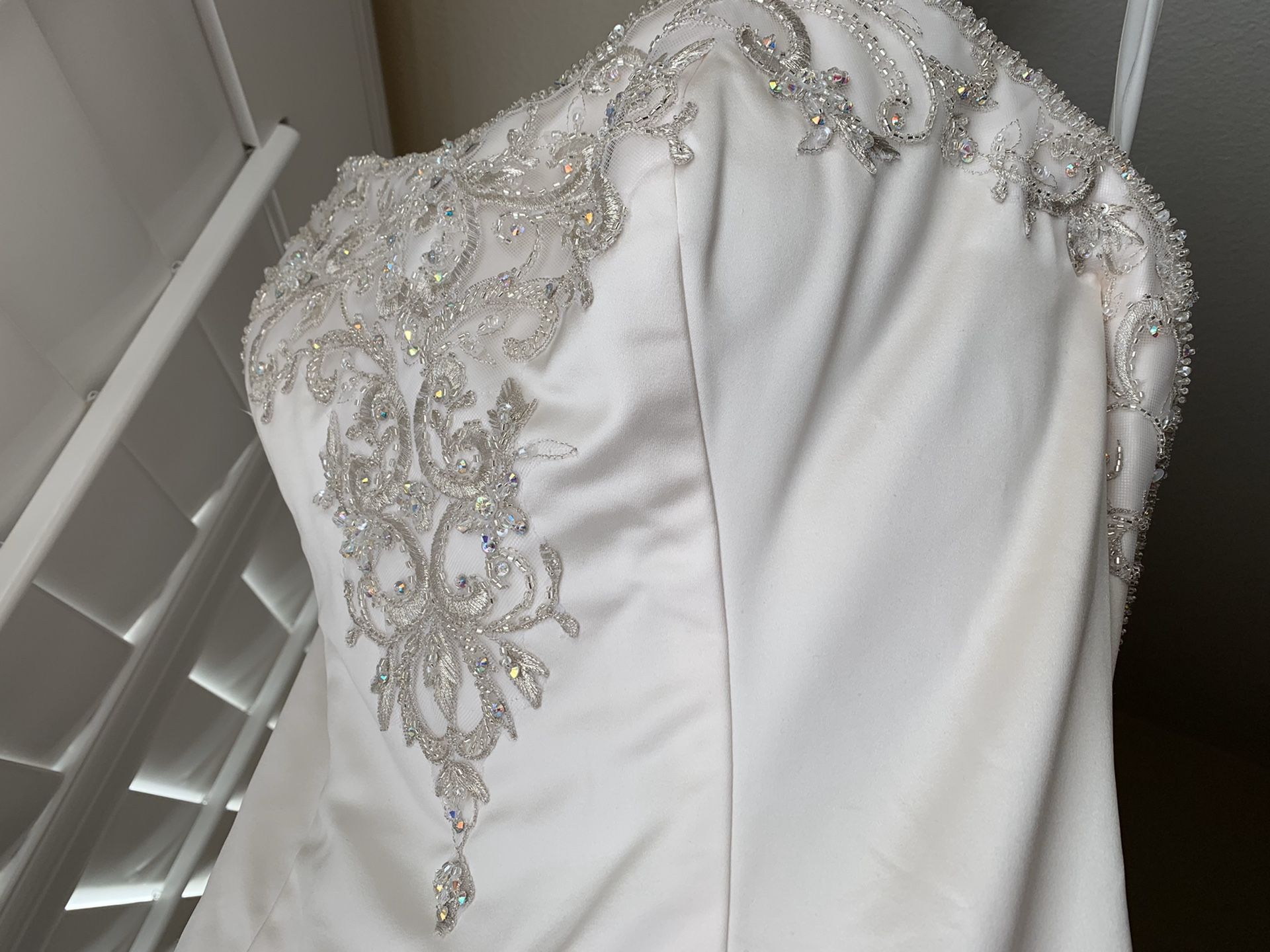 BRAND NEW Wedding Dress*Never Been Worn* PAID $2200