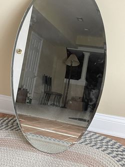 Vanity Mirror Thumbnail