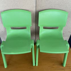 Green Toddler chairs Thumbnail