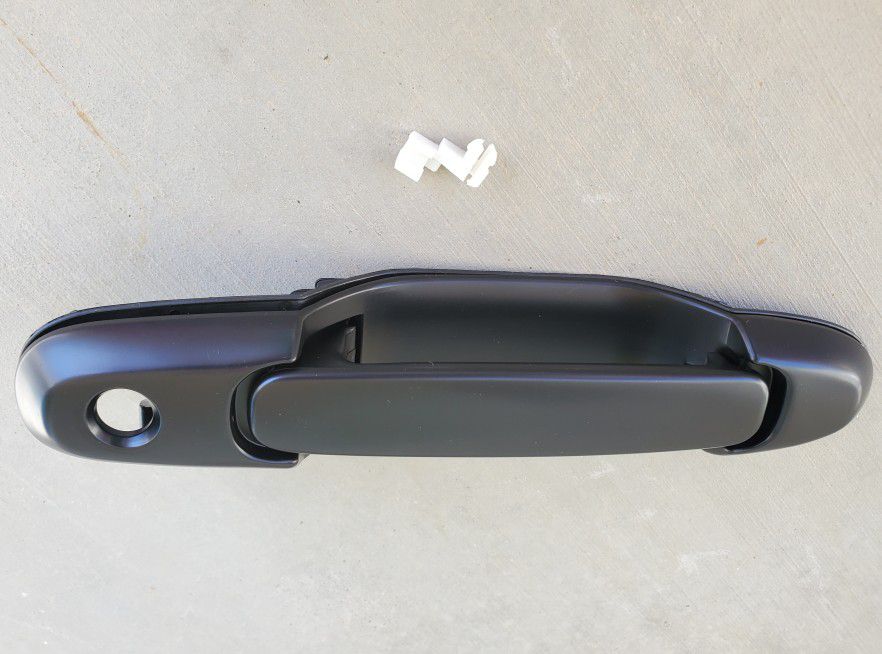 Front Left Driver Side Outside Door Handle Toyota Sienna 1(contact info removed) TY3530S-FL 