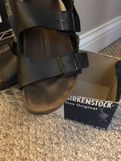 Birkenstock’s sandals Thumbnail