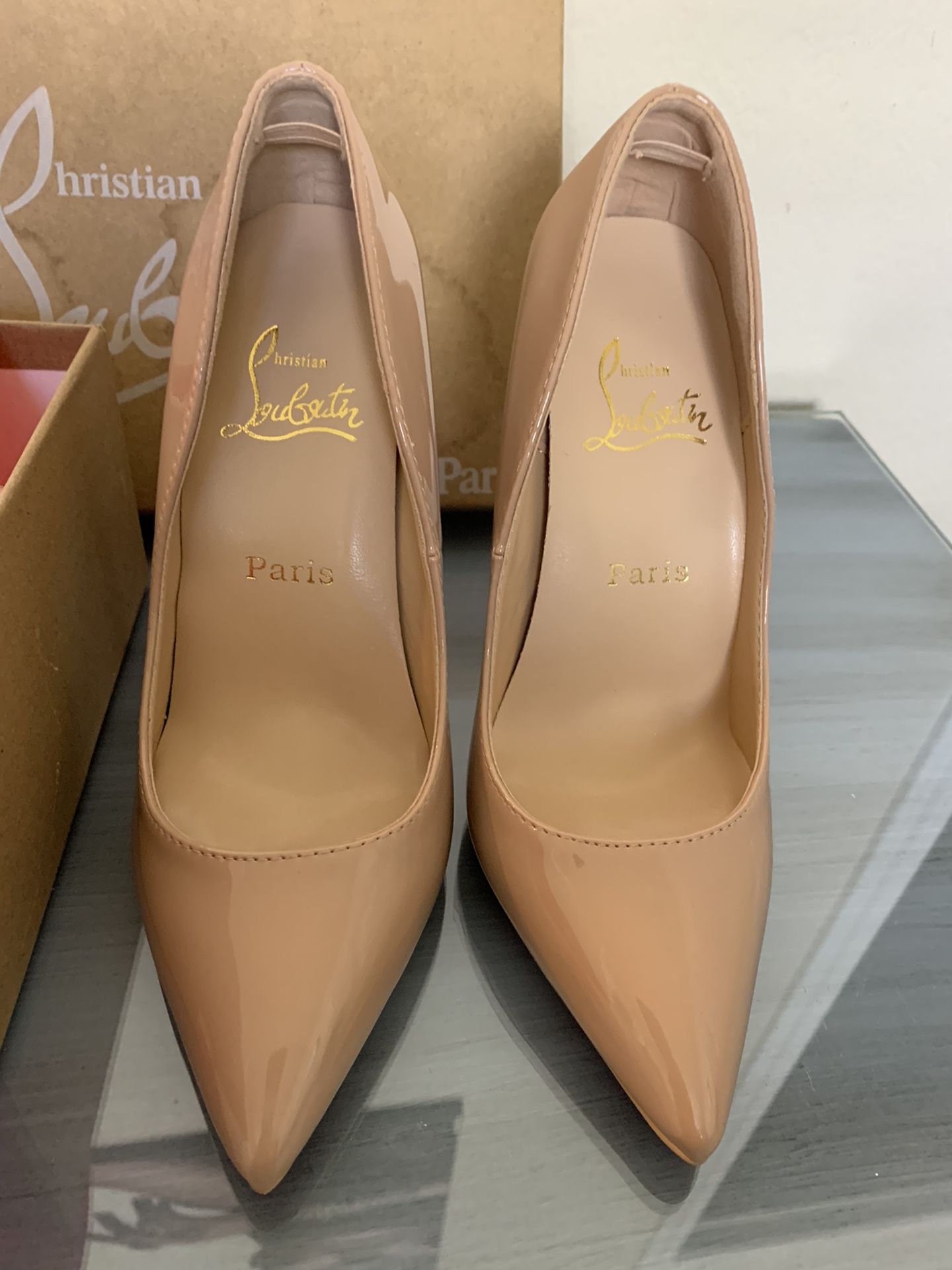 NWT Woman’s Designer Patient Leather Heels Uk 37