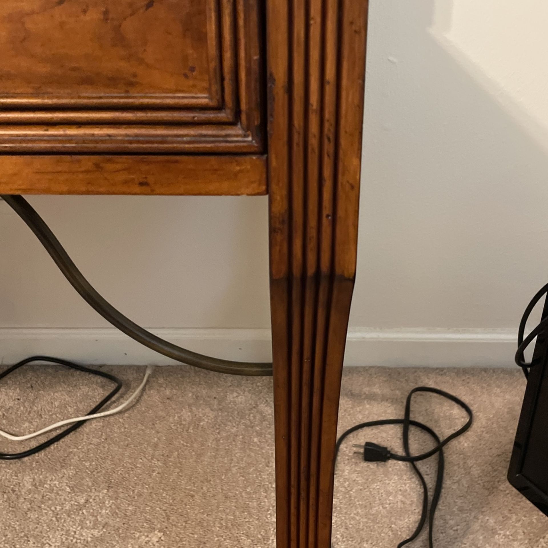 Ellis By Sligh Wood Desk
