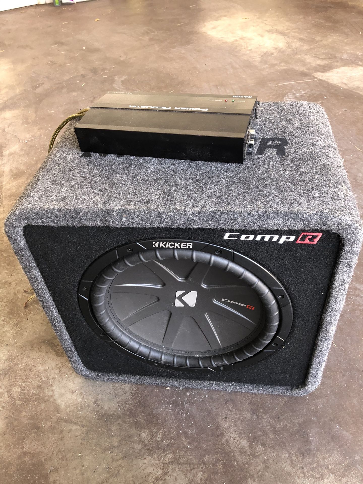 Kicker 12” Subwoofer Comp R with Oem Kicker Box for Sale in Miramar, FL