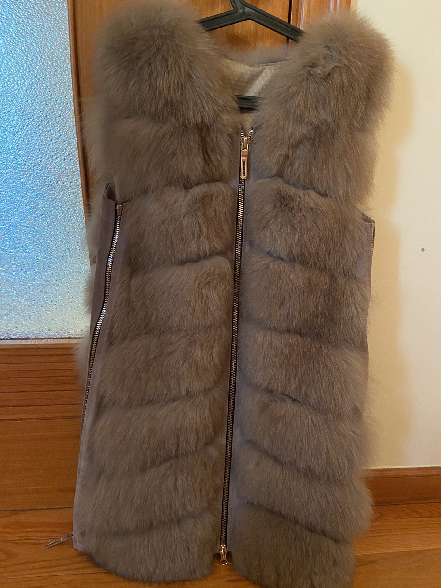 fur vest
