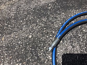 Forklift leaking ? Need new hoses Mobile or parts Thumbnail