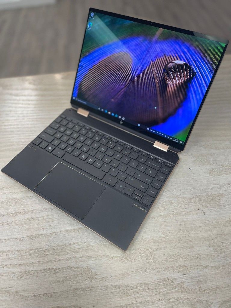 HP SPECTRE X360 CONVERTIBLE 14-ea0023dx Laptop