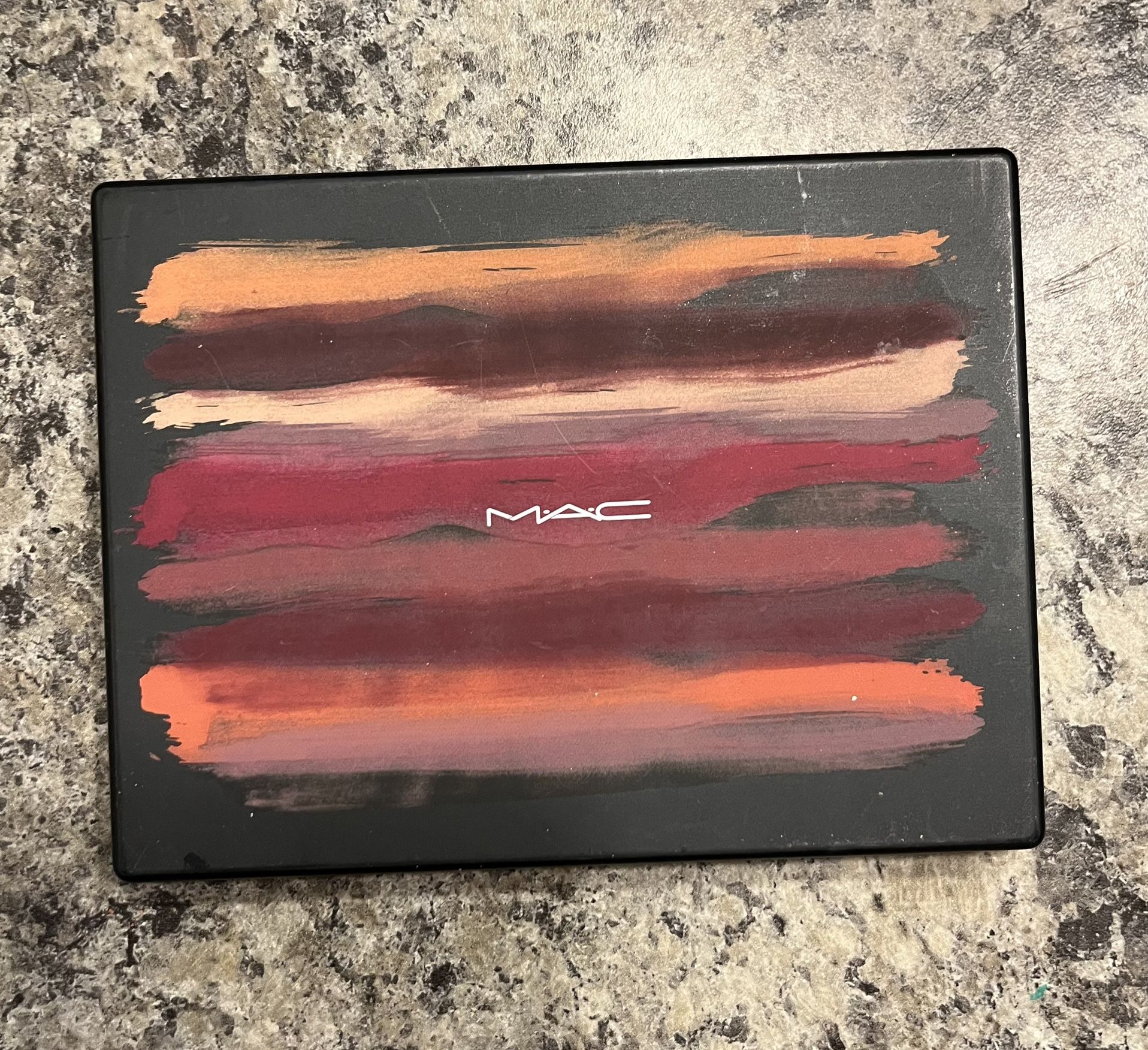 MAC Palette