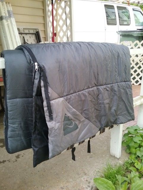 Backpack Sleeping Bag W/ Carry Bag