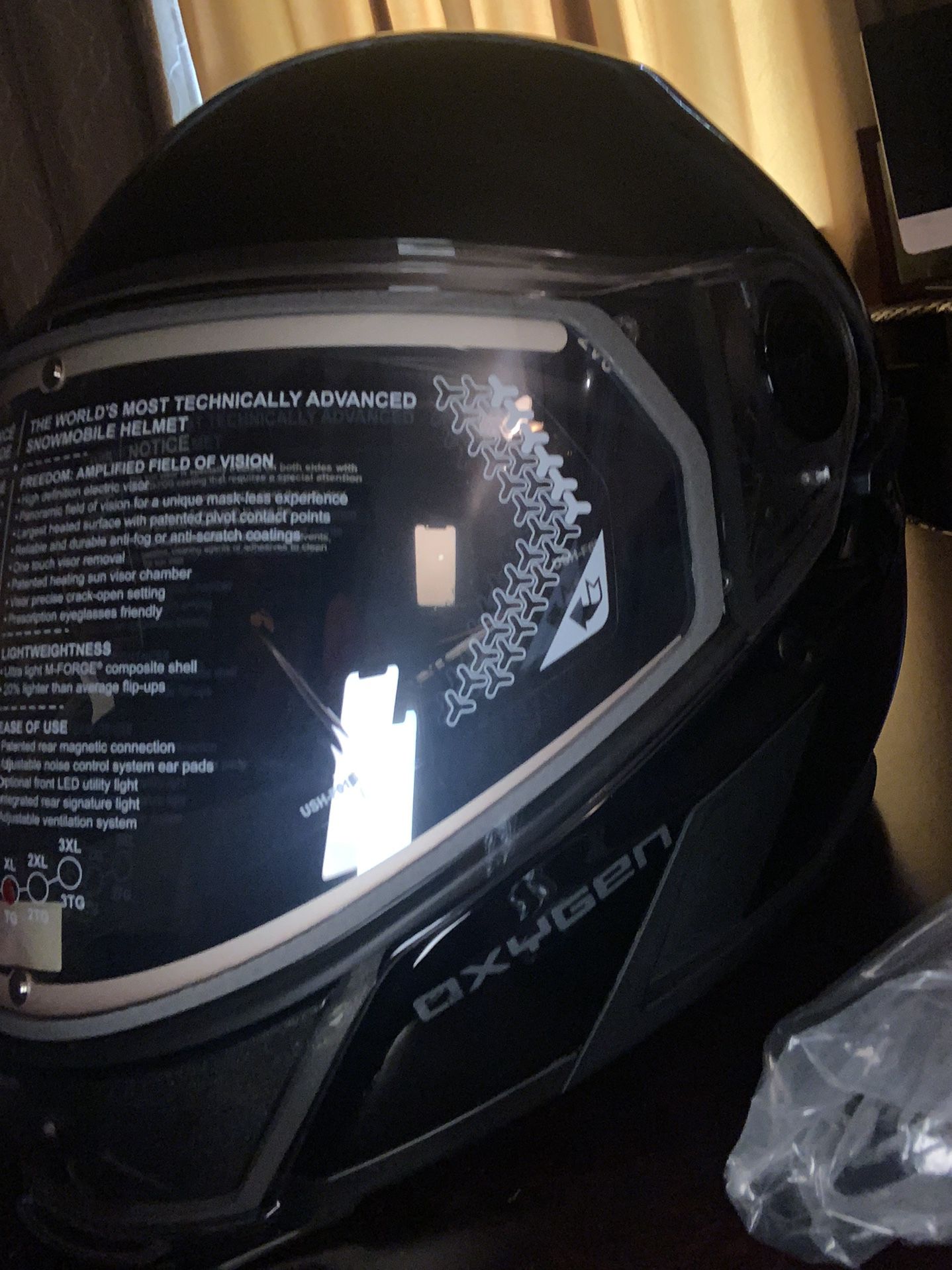 BRP oxygen snowmobile helmet