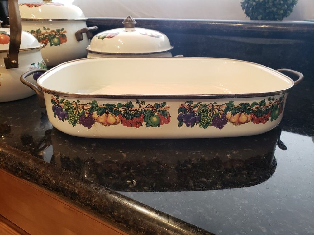 Vitroceramic cookware set
