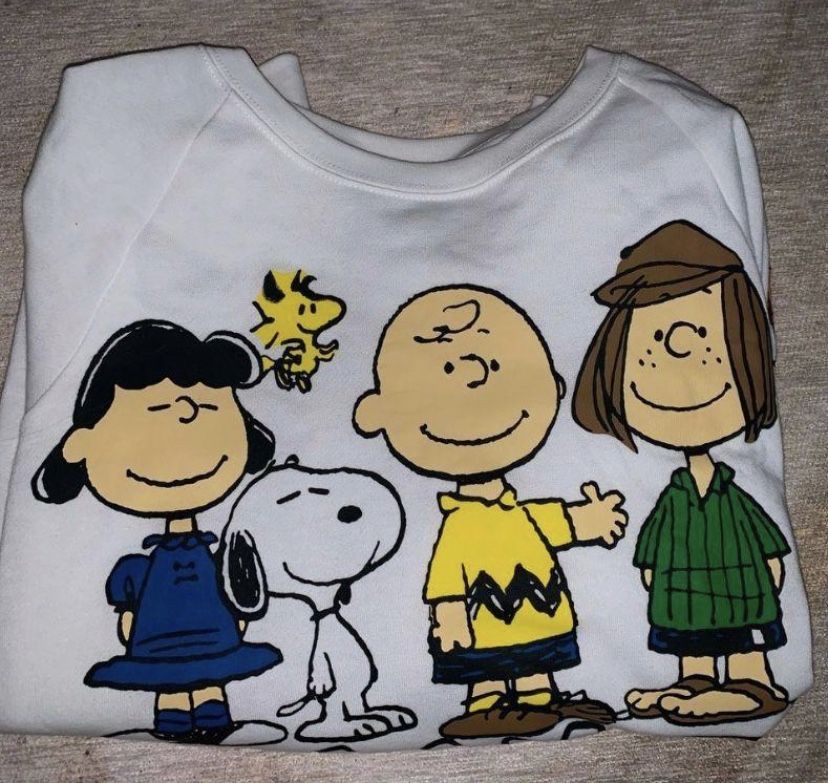 PEANUTS sweatshirt