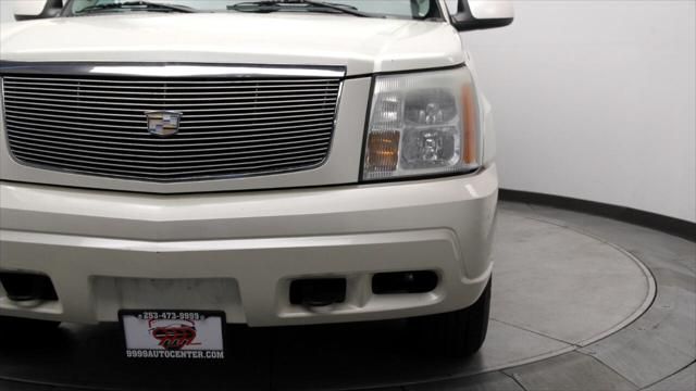 2004 Cadillac Escalade