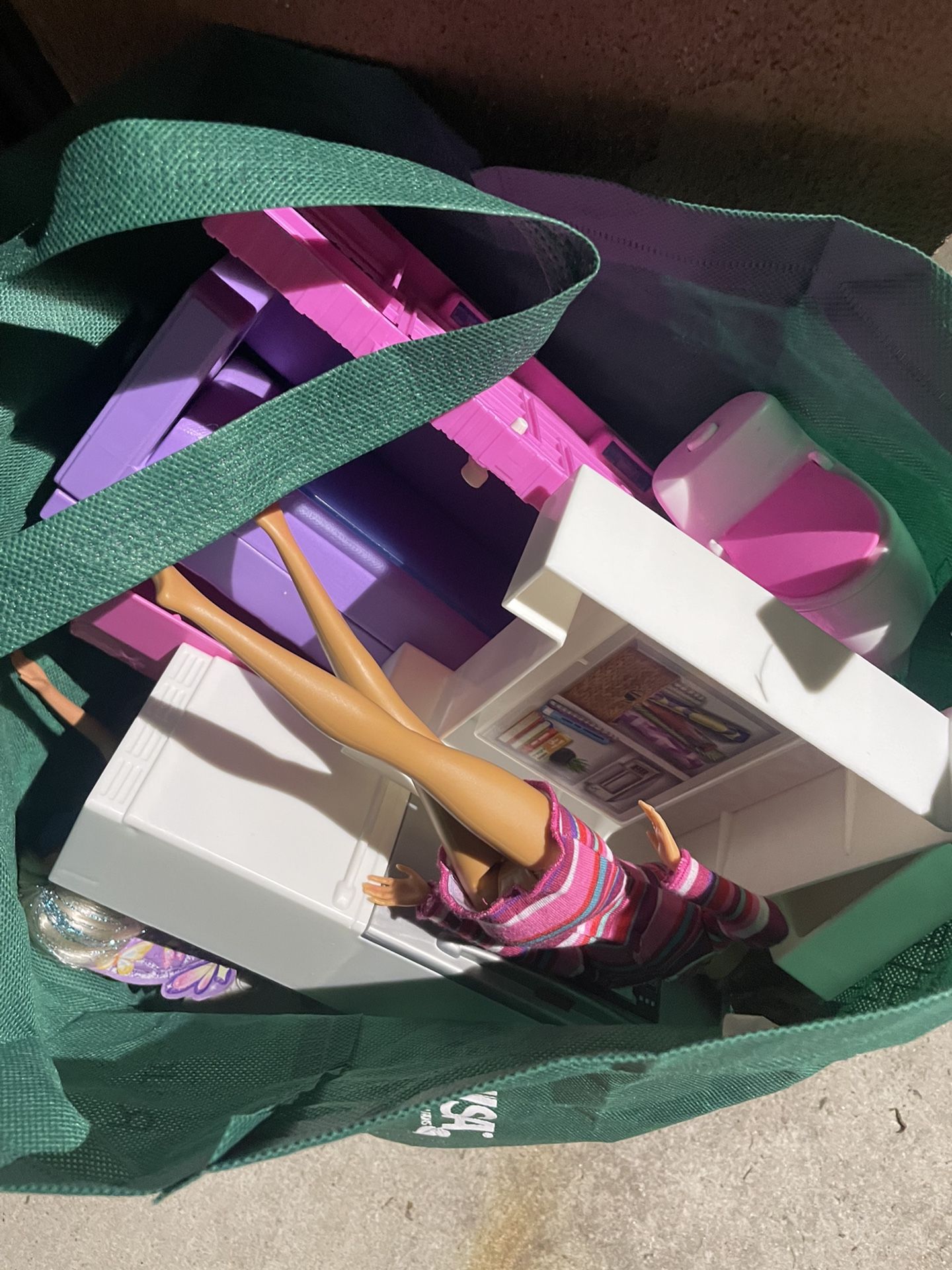Barbie House , Dolls And More! (see full post)