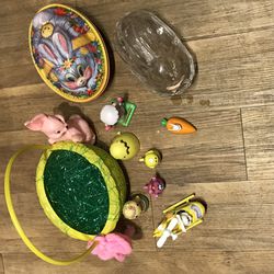 Easter basket toys decorations vintage 1970s and 80s Thumbnail