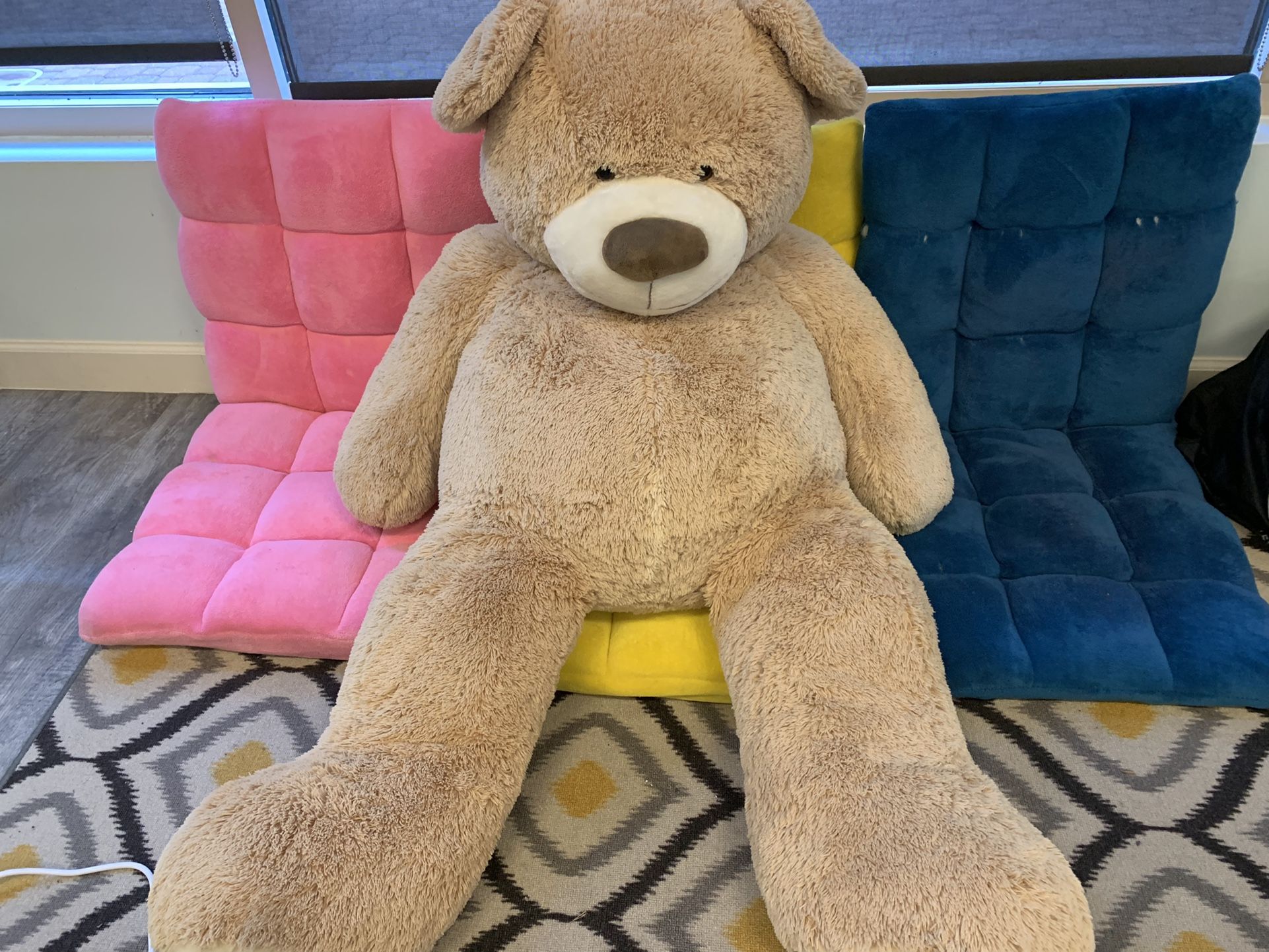 Bear Toy (giant)