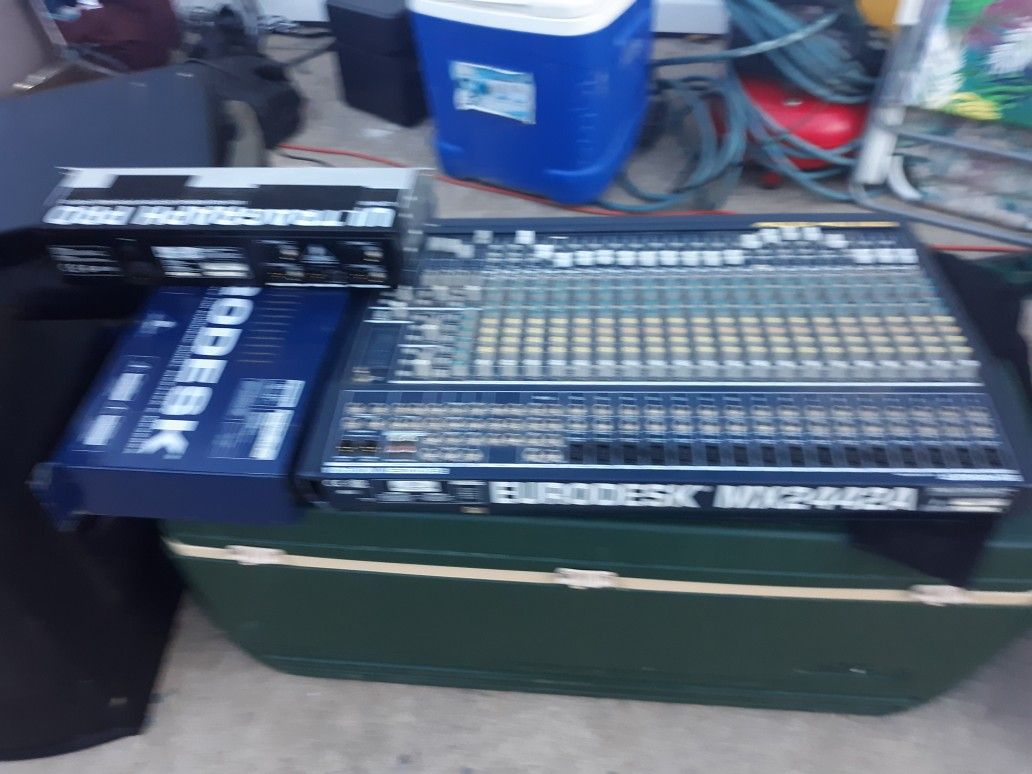 MUST SELL MAKE OFFER