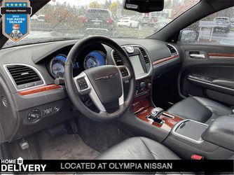2012 Chrysler 300 Thumbnail