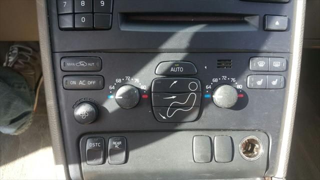 2004 Volvo XC90