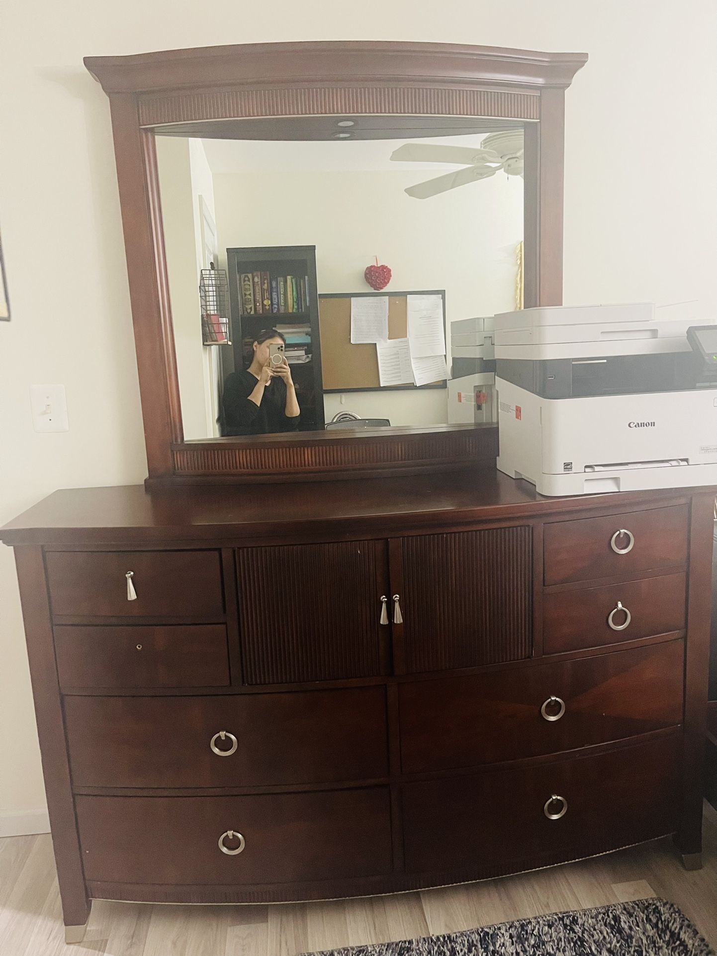 Dresser