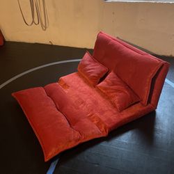 Portable Lounge/couch Thumbnail