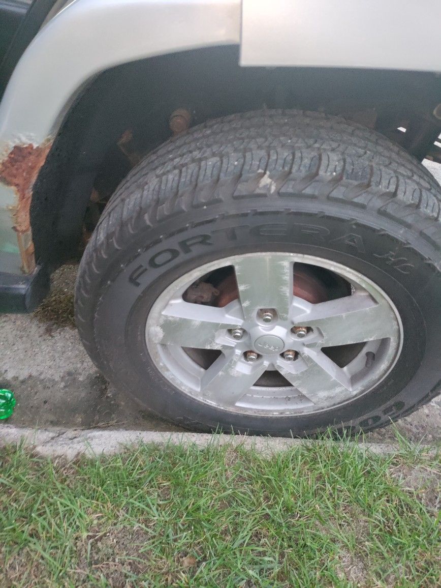 2008 Jeep Commander