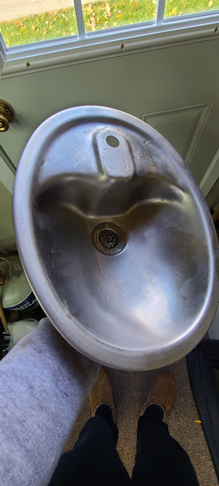 Stainless steel water fountain bowl