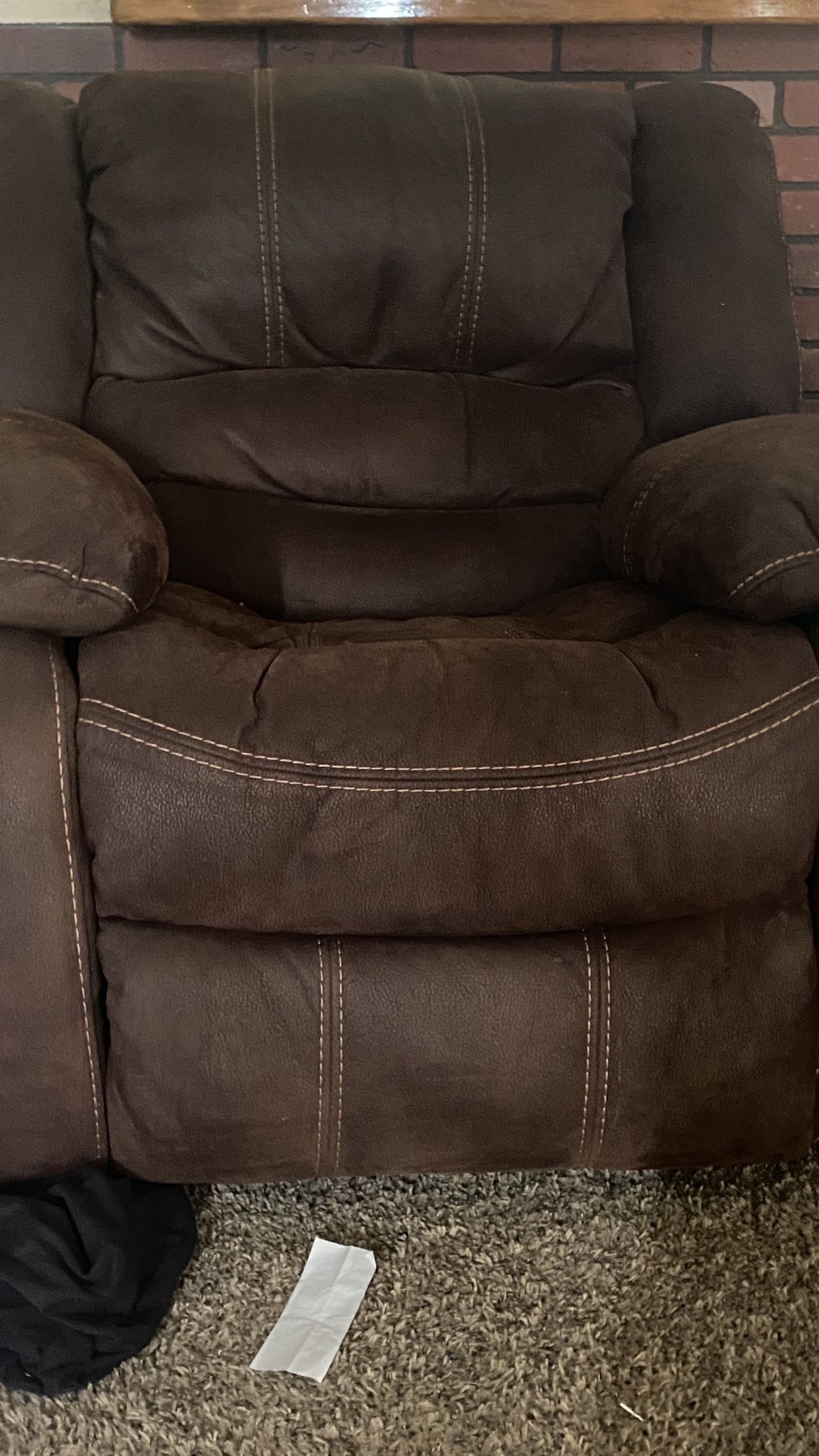 Like New Recliner chairs