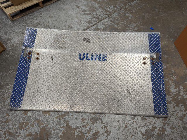 Uline Dock Plate 60x36"