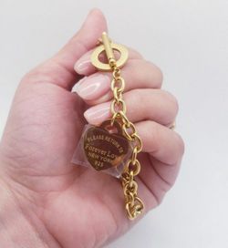 Totally Pretty Bracelet! Good Quality  Thumbnail